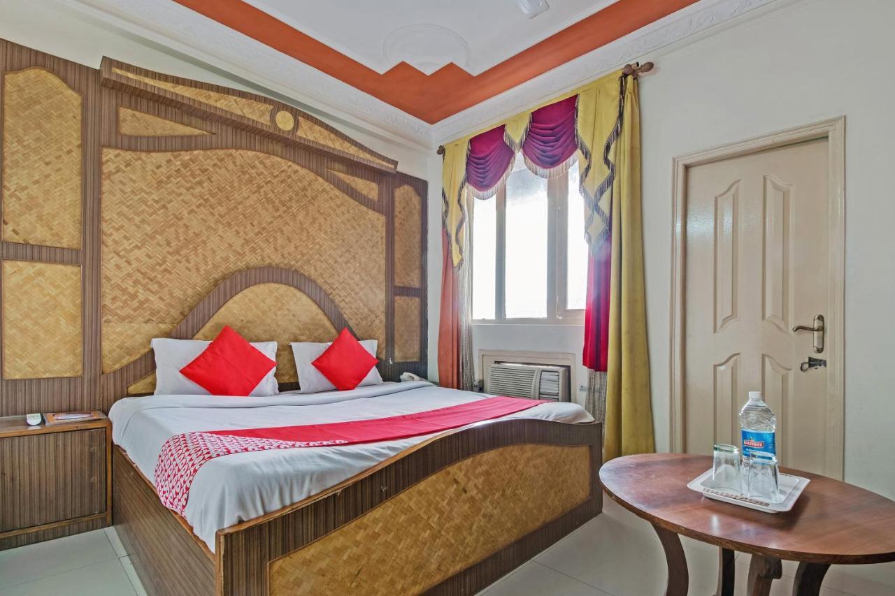 Oyo 24888 Hotel Sham Palace Katra  Bagian luar foto